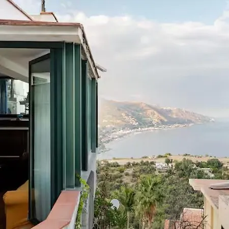 Dimora Disiu - Jacuzzi & Sea View - 4 Minuti A Piedi Dal Centro 別荘 タオルミーナ