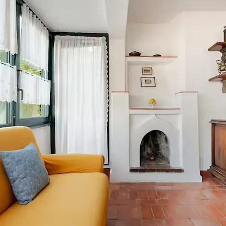 Dimora Disiu - Jacuzzi & Sea View - 4 Minuti A Piedi Dal Centro * タオルミーナ