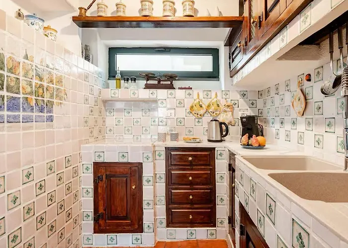 Dimora Disiu - Jacuzzi & Sea View - 4 Minuti A Piedi Dal Centro Holiday home